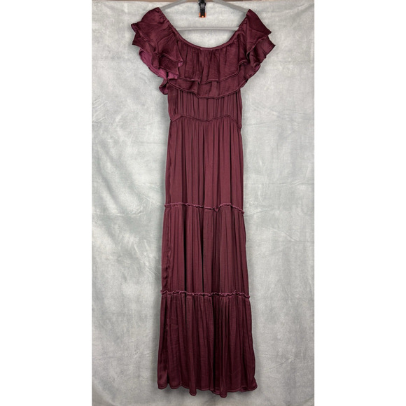 She + Sky Tiered Ruffle Maxi Dress Size M Wine On/Off Shoulder Boho Romantic - Picture 6 of 16